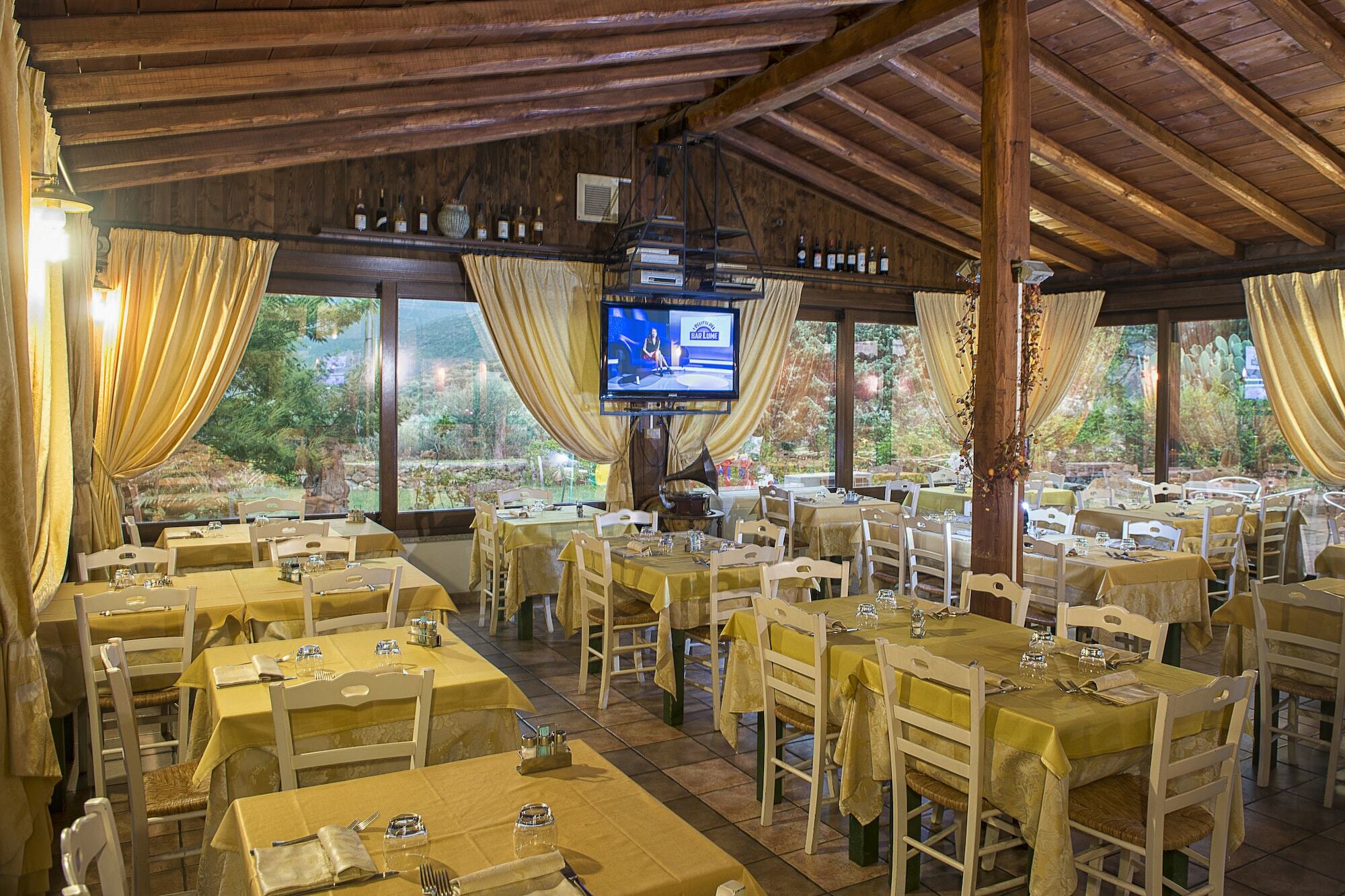 Hotel Montiruju Santa Maria Екстериор снимка